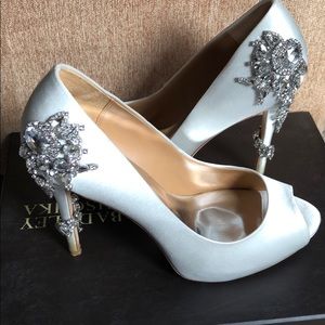 NEW! Badgley Mischka Wedding Stilettos